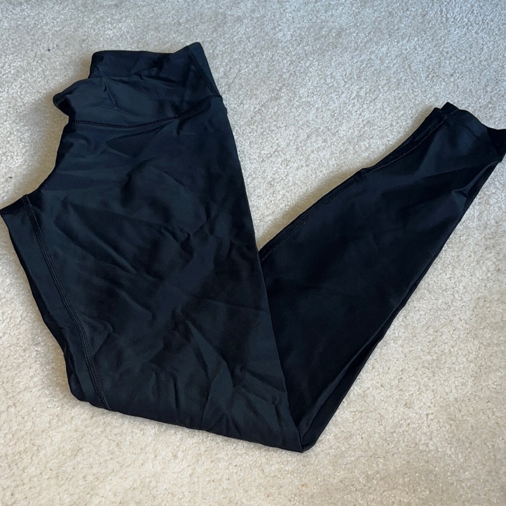 Shiny lululemon leggings